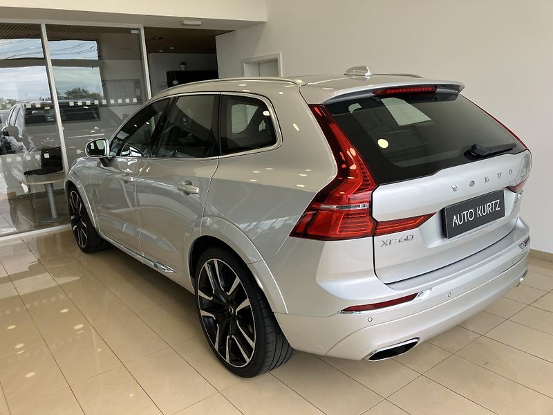 Volvo XC60 T6 AWD Drive-E Inscription AT8 - fotka 6 z 47