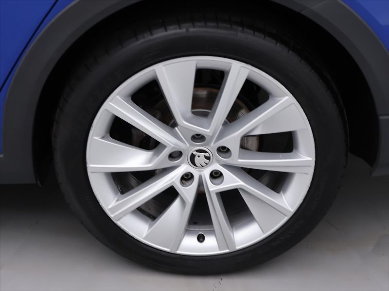 Škoda Octavia 2.0 TDI 147kW DSG Scout 4x4 CZ - fotka 27 z 34