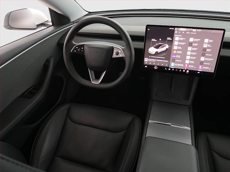 Tesla Model 3 (2024) Standard Range LFP, SoH 96% - fotka 7 z 27