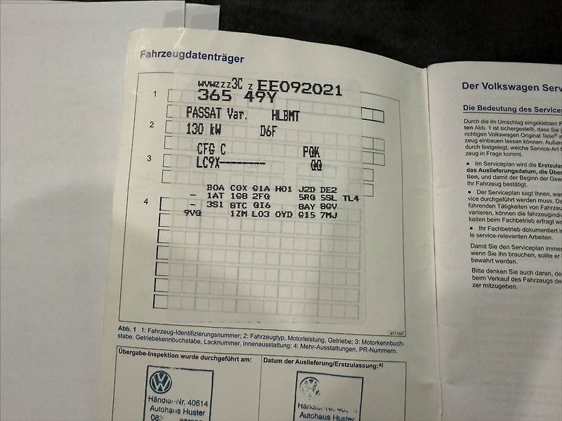 Volkswagen Passat 2,0   TDI DSG HIGHLINE BIXEN - fotka 37 z 42