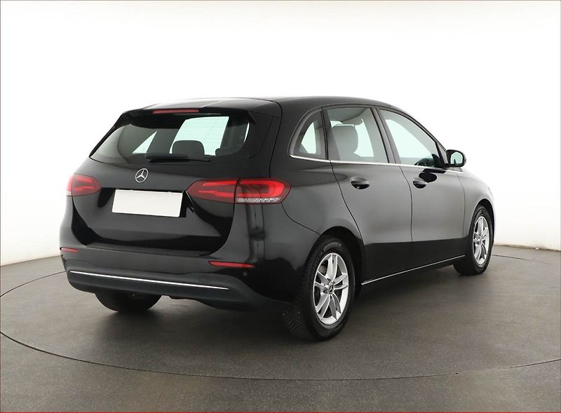 Mercedes-Benz Třídy B (2019) B 180 d, Automat, Serv.kniha - fotka 5 z 20