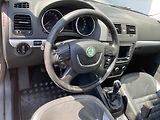 Škoda Yeti (2012) 2.0TDI, Ambition, AC - náhled 11