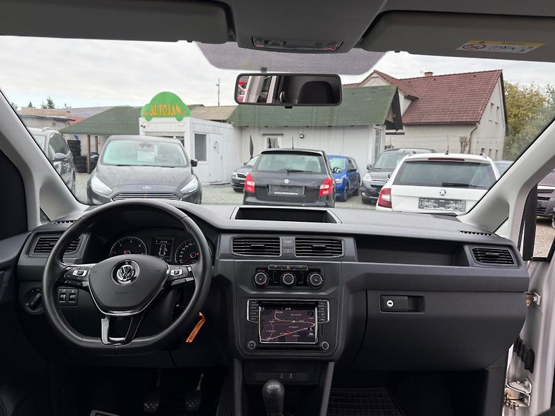 Volkswagen Caddy 2.0 TDI MAXI ACC NAVIGACE - fotka 7 z 13