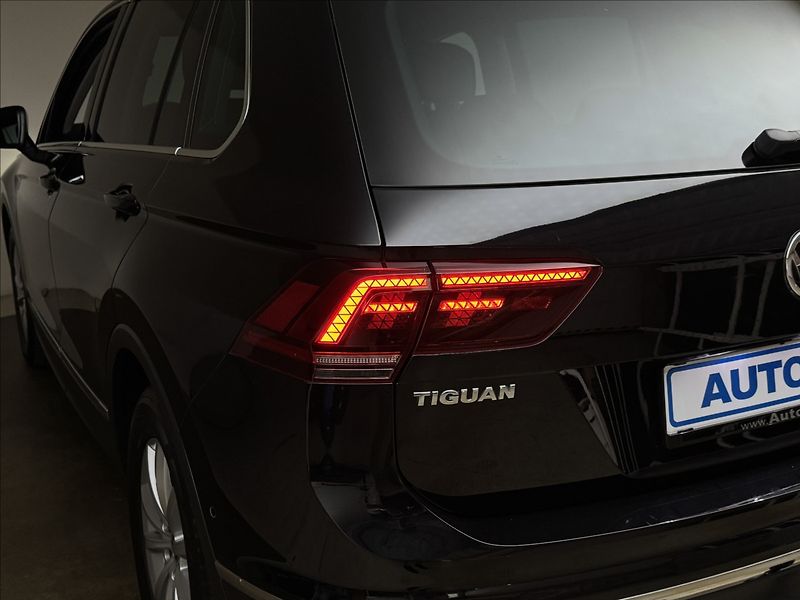 Volkswagen Tiguan 1,5 TSi DSG HUD KAMERA TAŽNÉ - fotka 43 z 50