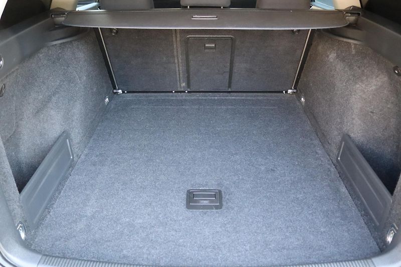 Volkswagen Passat VARIANT 2.0TDI DSG 103kW - fotka 42 z 50