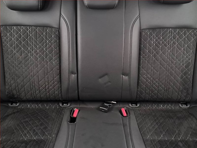 Suzuki Vitara (2019) 1.4 BoosterJet - fotka 10 z 19