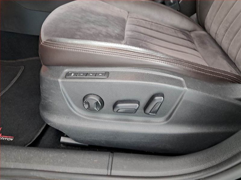 Škoda Octavia (2016) Laurin&Klement 2.0 TDI, 4X4 - fotka 20 z 21