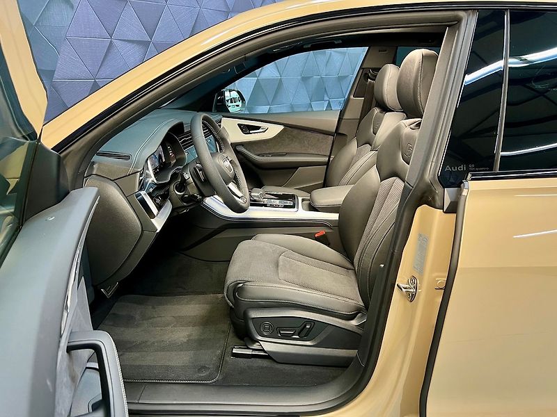 Audi Q8 50TDI QUATTRO S-LINE, PANORAMA - fotka 10 z 42