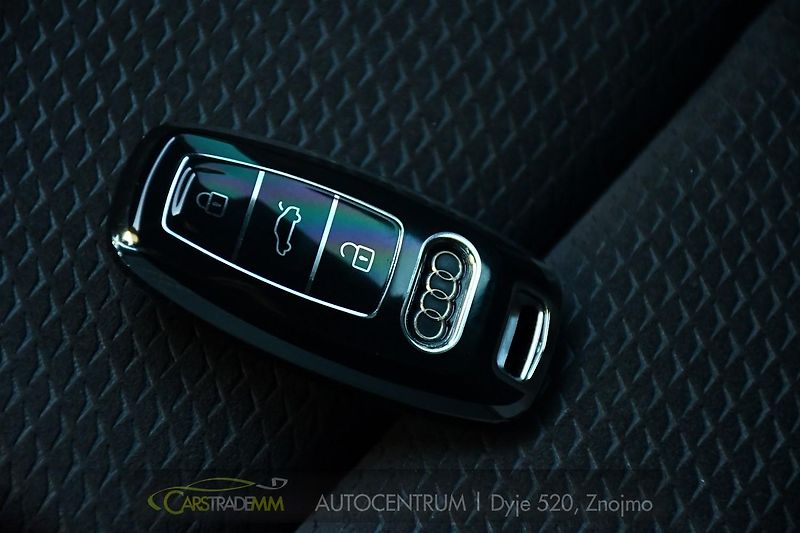 Audi A7 50TDI QUATTRO N.TOP K360° PANO - fotka 34 z 58