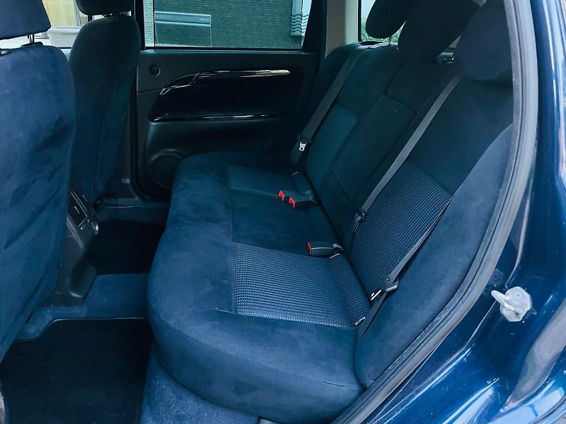 Fiat Croma 1.9D SENZORY SERVISKA TAŽNÉ - fotka 30 z 42