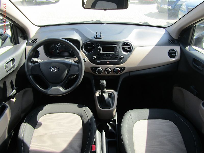 Hyundai i10 (2016) 1.0i, AC - fotka 8 z 19