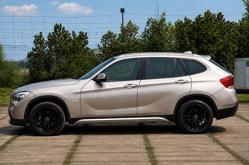 BMW X1 xDrive20d,KŮŽE,NAVI,TEMP,KLIMA - fotka 5 z 50
