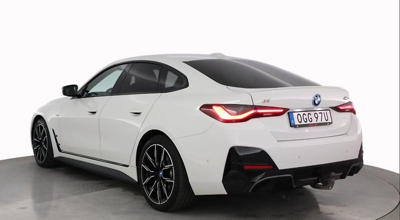 BMW i4 M50 xDrive GC 360k HuD Tažné  - fotka 8 z 29