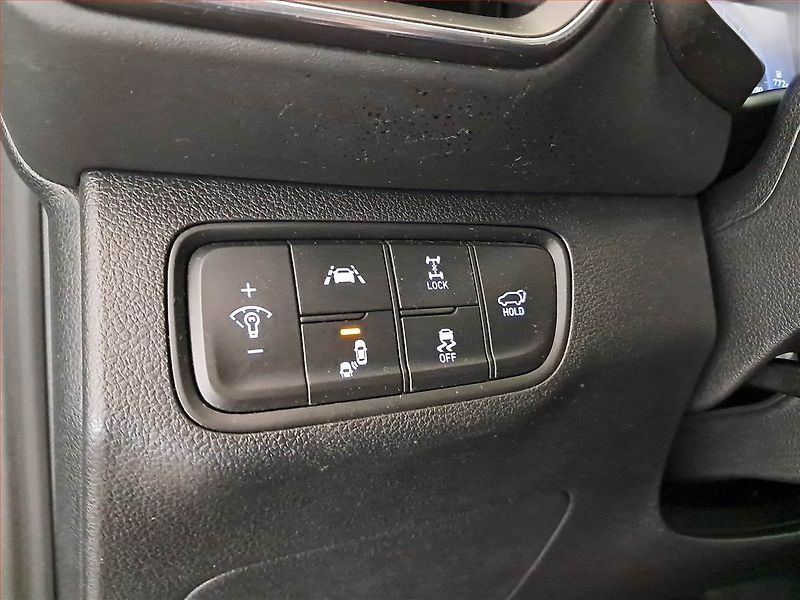 Hyundai Santa Fe (2019) 2.2 CRDi - fotka 20 z 22