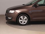 Škoda Rapid (2018) Spaceback 1.0 TSI - náhled 14