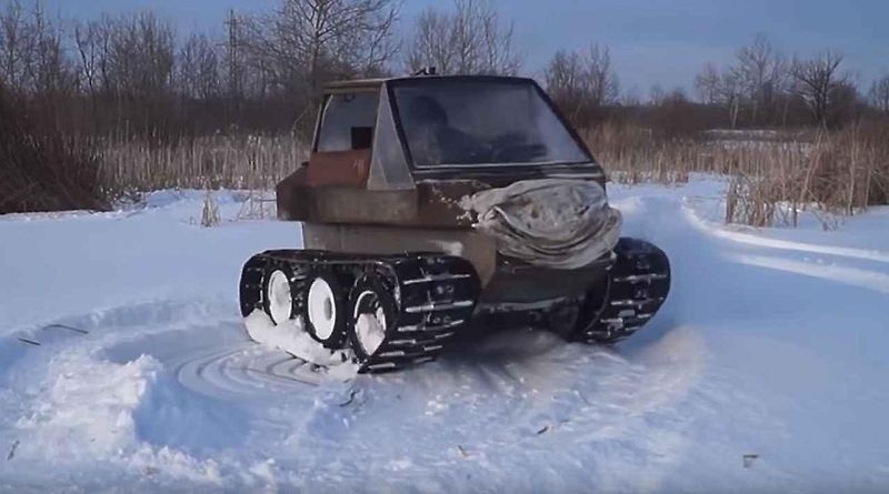 Tento stroj evidentně začínal jako Lada.