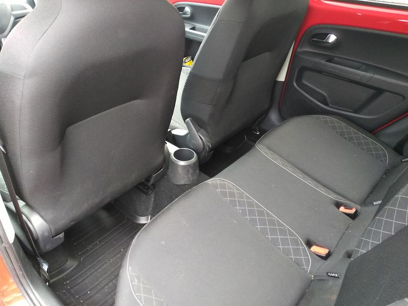 Škoda Citigo 1,0 MPI Automat - fotka 11 z 29