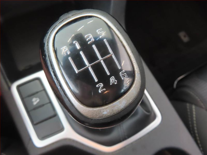 Kia Sportage (2020) Top 1.6 CRDi, Serv.kniha, Navi - fotka 12 z 14