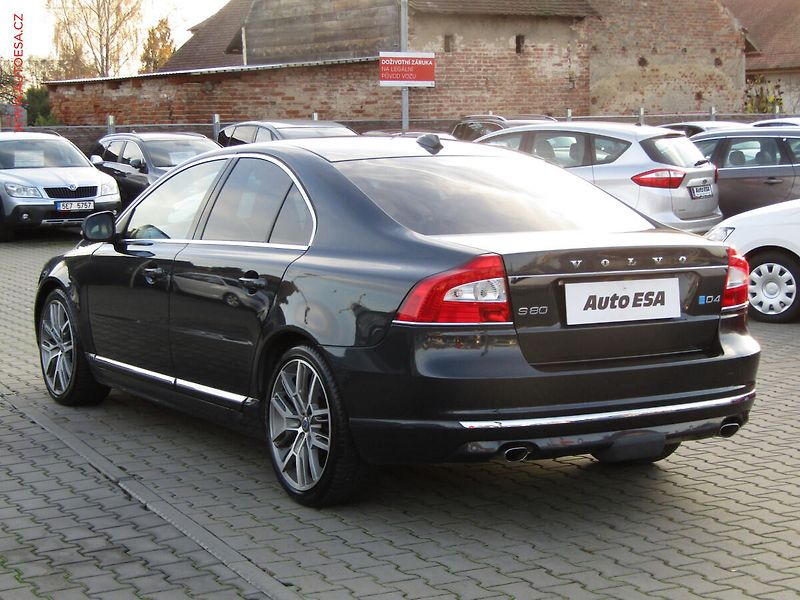 Volvo S80 (2015) 2.0 D4, ČR, Summum, AT - fotka 6 z 22