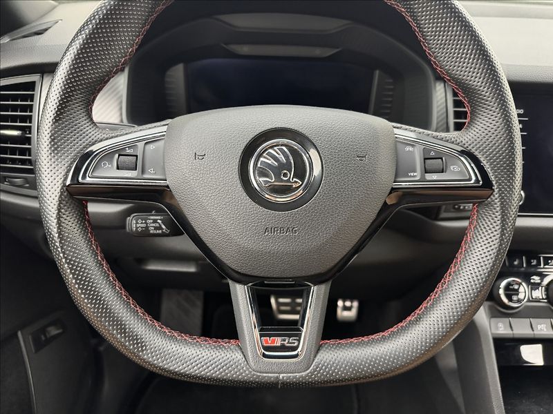 Škoda Kodiaq 2,0 RS CANTON DPH DCC 360° ČR - fotka 9 z 49