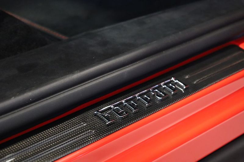Ferrari Purosangue Lift, Karbon, Pano, Masáž - fotka 26 z 45