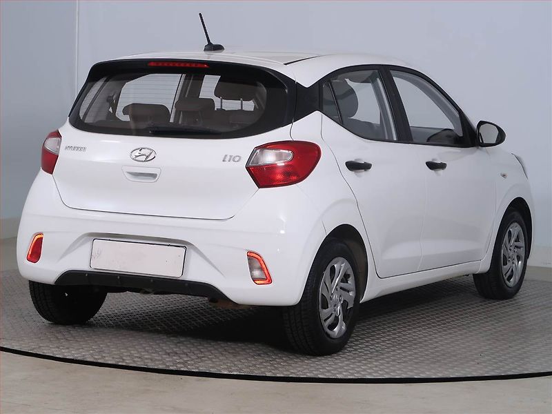 Hyundai i10 (2021) 1.0, Serv.kniha, Tempomat - fotka 5 z 16