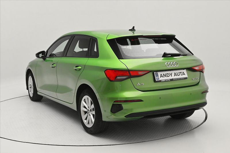 Audi A3 2,0 30 TDI 85 kW Sportback Zár - fotka 7 z 32