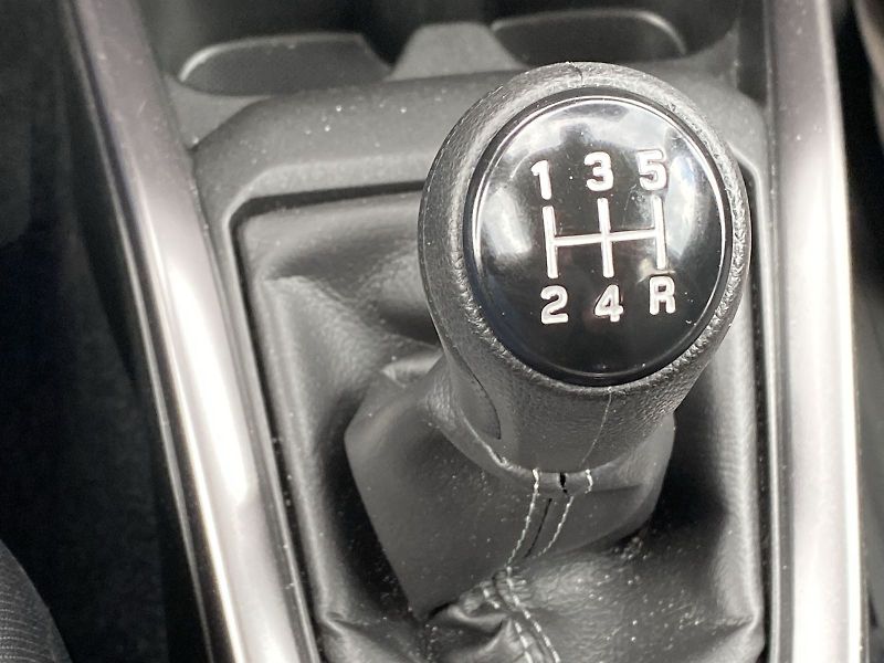 Suzuki Swift (2024) 1,2 4x4 - fotka 12 z 26