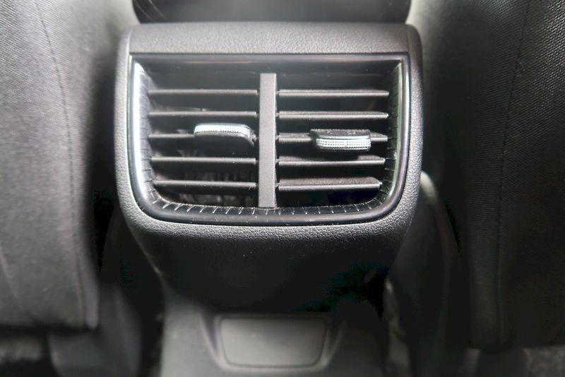 Škoda Fabia (2024) Style Plus 1.0 TSI 70 kW - fotka 21 z 28