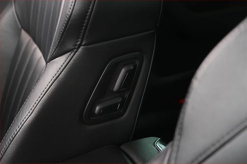 Škoda Superb (2016) Style 1.6 TDI, Kůže, Navi - fotka 20 z 22