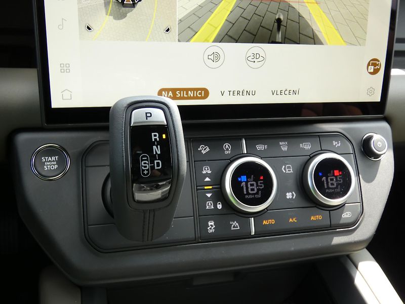 Land Rover Defender (2026) 110 X-Dynamic SE P425          - fotka 29 z 38