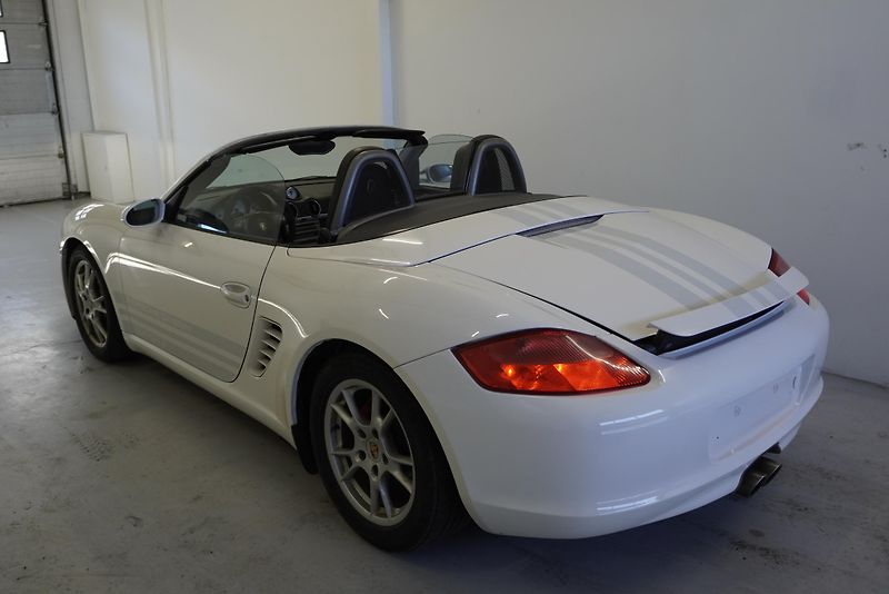 Porsche Boxster 3.4l LIMITED EDITION 1/500 - fotka 14 z 39