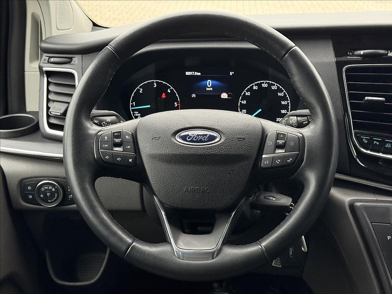 Ford Tourneo Custom 2,0 136kW Titanium X Webasto - fotka 20 z 28