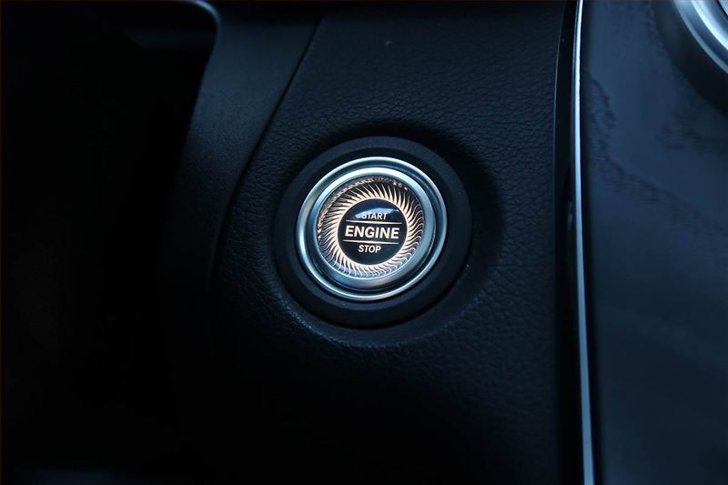 Mercedes-Benz GLC (2019) 300 d 4MATIC - fotka 18 z 20