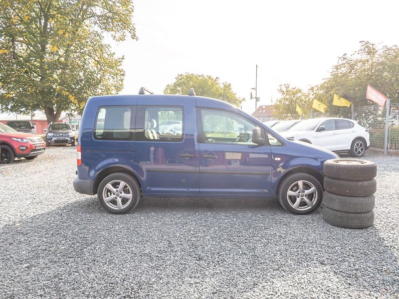 Volkswagen Caddy (2008) ČR 1.9TDI 55KW – PO ROZVODECH - fotka 4 z 36
