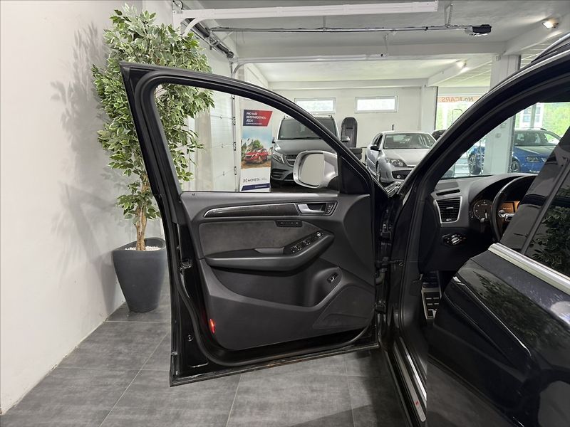 Audi SQ5 3,0   TDI 313HP QUATTRO BI-XEN - fotka 6 z 41