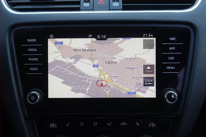 Škoda Octavia (2017) 2.0 TDI, Automat, Navi - fotka 16 z 22