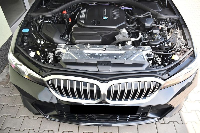 BMW Řada 3 320d xDrive M-SPORT 1M ČR - fotka 40 z 40