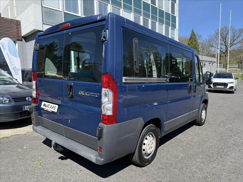 Fiat Ducato 2,2   JTD 69.000KM TAŽNÉ 9 MÍS - fotka 4 z 25