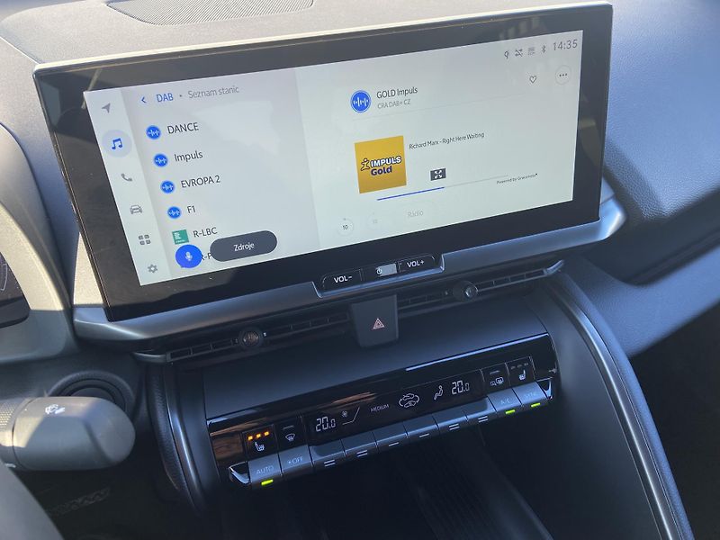 Toyota C-HR 2.0 HSD e-CVT Style - fotka 17 z 21