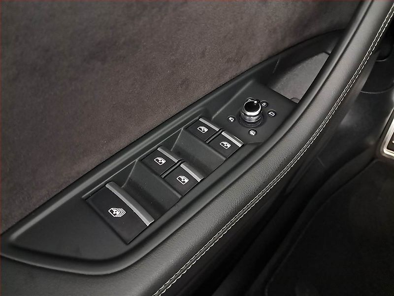 Audi A5 (2017) S-Line 2.0 TFSI - fotka 22 z 26