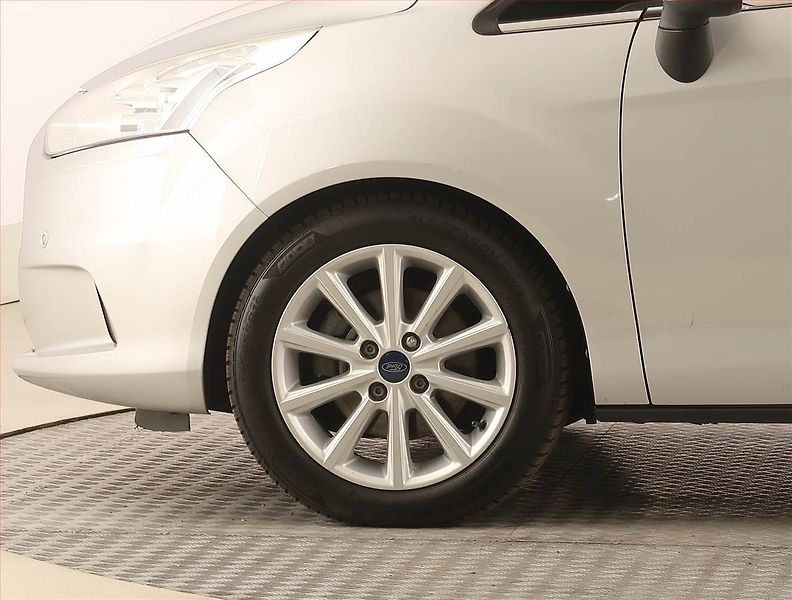 Ford B-MAX (2017) Titanium 1.5 TDCi, Serv.kniha - fotka 14 z 20