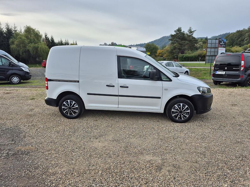 Volkswagen Caddy (2013) 1.6Tdi Tažné - fotka 10 z 19