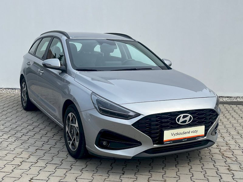 Hyundai i30 (2024) i 30 - fotka 9 z 36