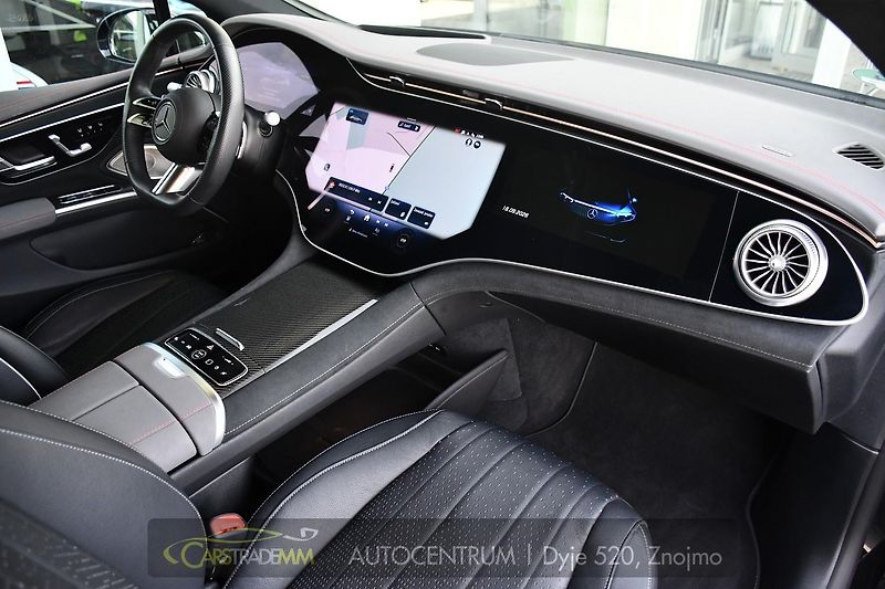 Mercedes-Benz EQS 580 4M SUV HYPERSCREEN K360°  - fotka 15 z 60