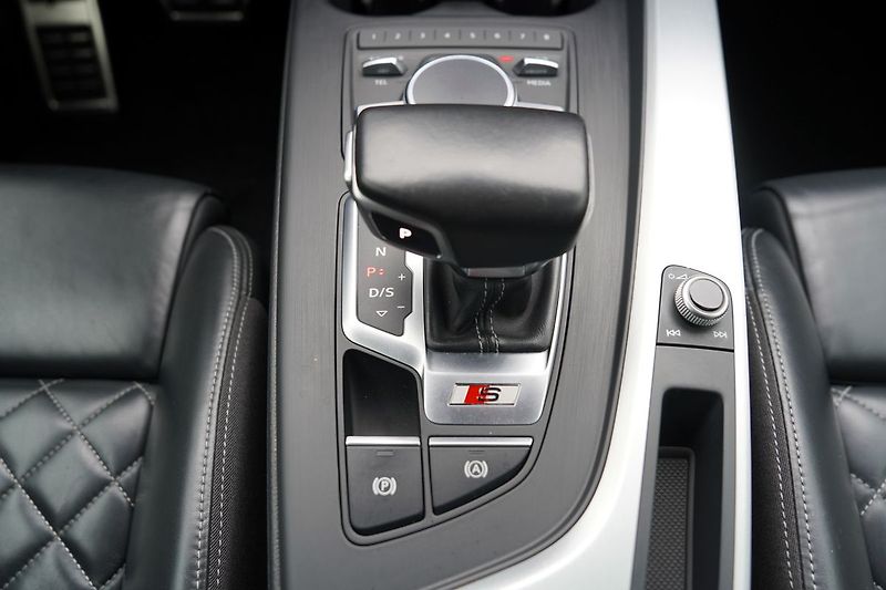 Audi S5 3.0 TFSI tiptronic Quattro/B&O - fotka 37 z 49