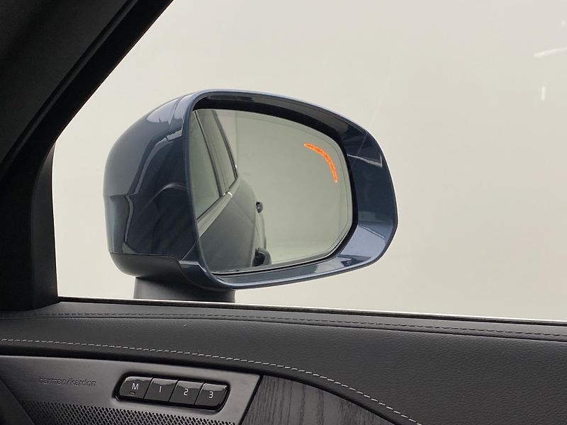 Volvo XC90 B5 AWD BRIGHT PLUS AUT CZ 7m - fotka 39 z 63