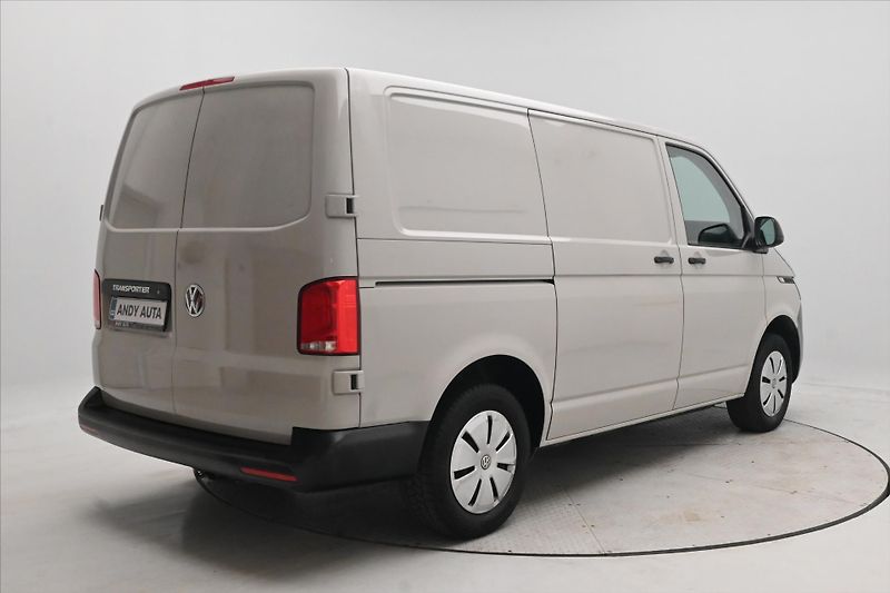 Volkswagen Transporter 2,0 TDI 110kW Klima Tempomat Z - fotka 5 z 28