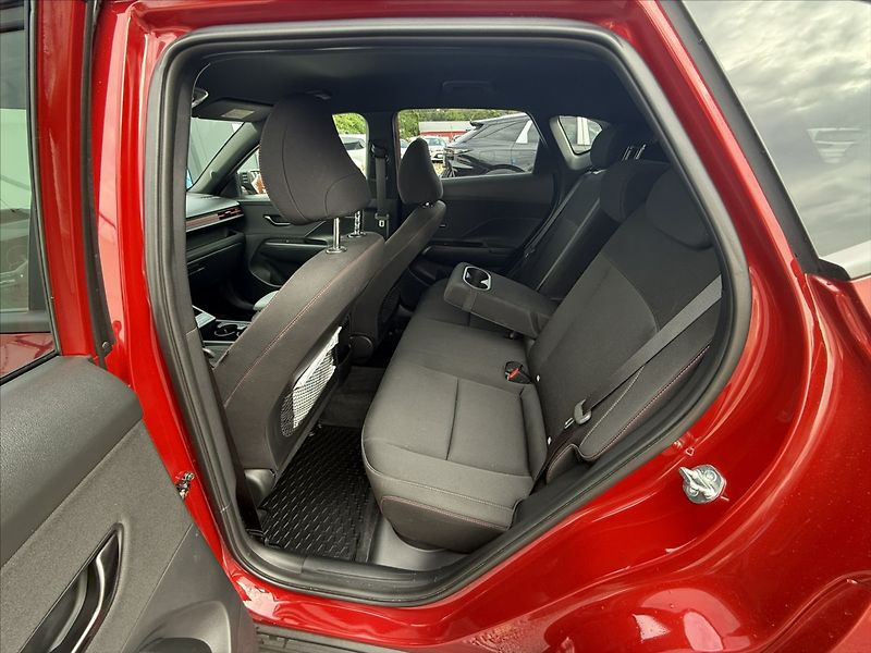 Hyundai Kona 1,6 T-GDI 125kW DCT N-Line 4WD - fotka 18 z 22