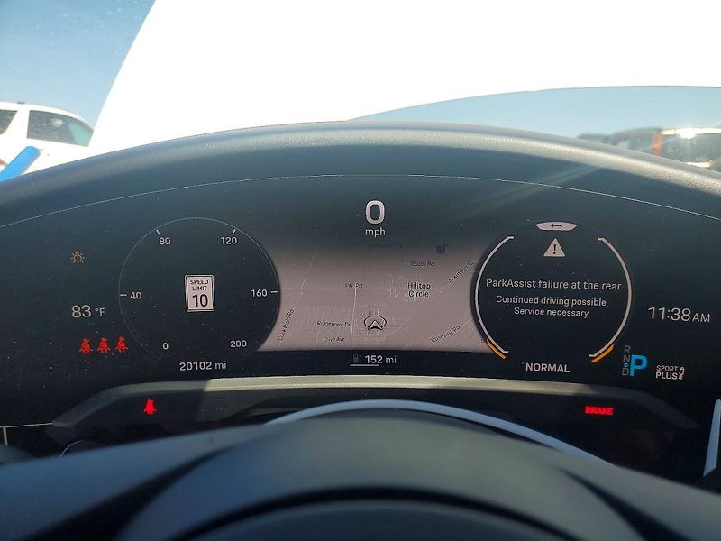 Porsche Taycan (2022) Auto na cestě - fotka 9 z 12